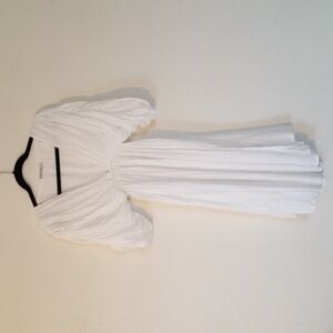 INDAH Beautiful White Viscose Dress